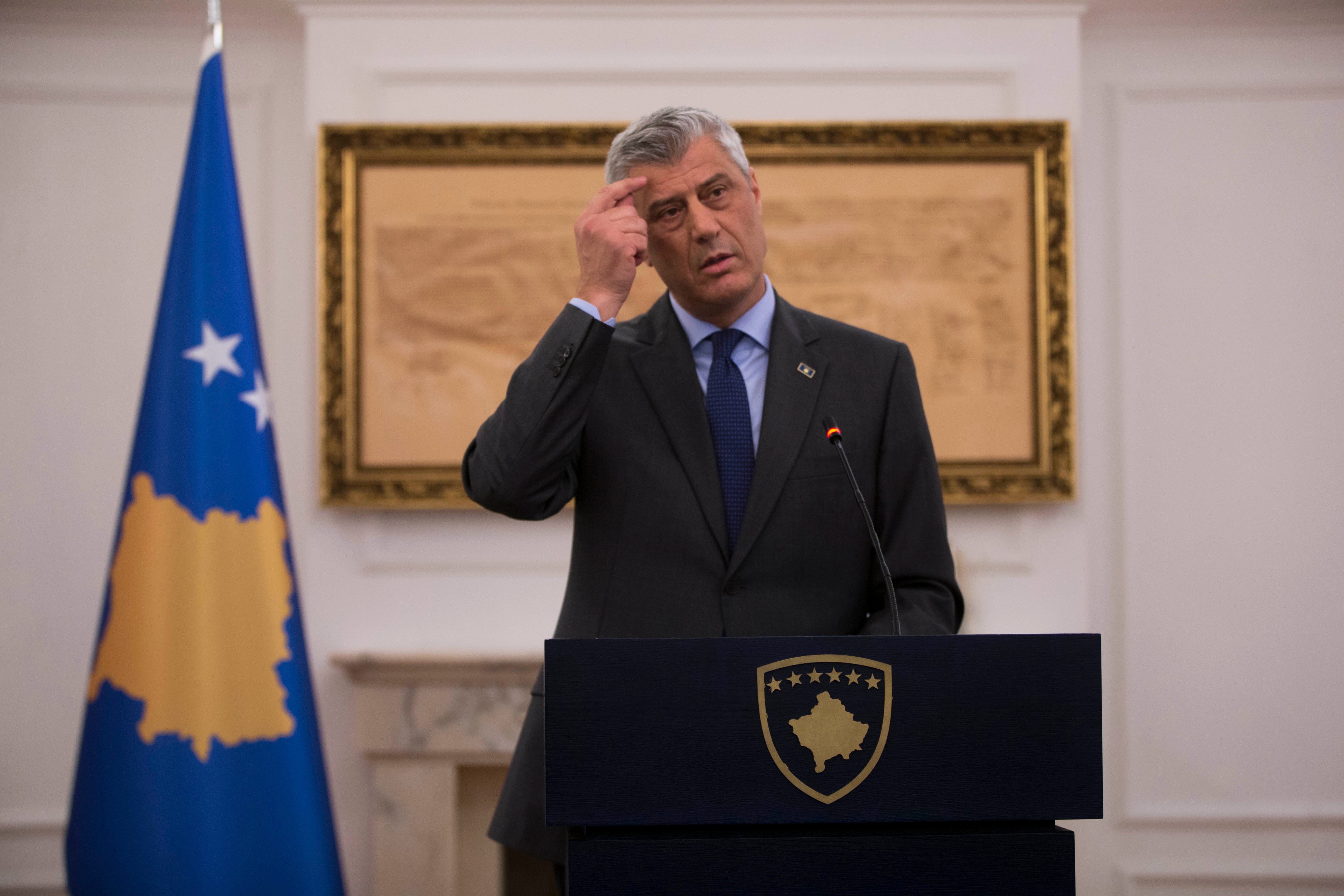 Presidenti i Kosovës Hashim Thaçi gjatë një konference për shtyp në Prishtinë, 21 janar 2019.