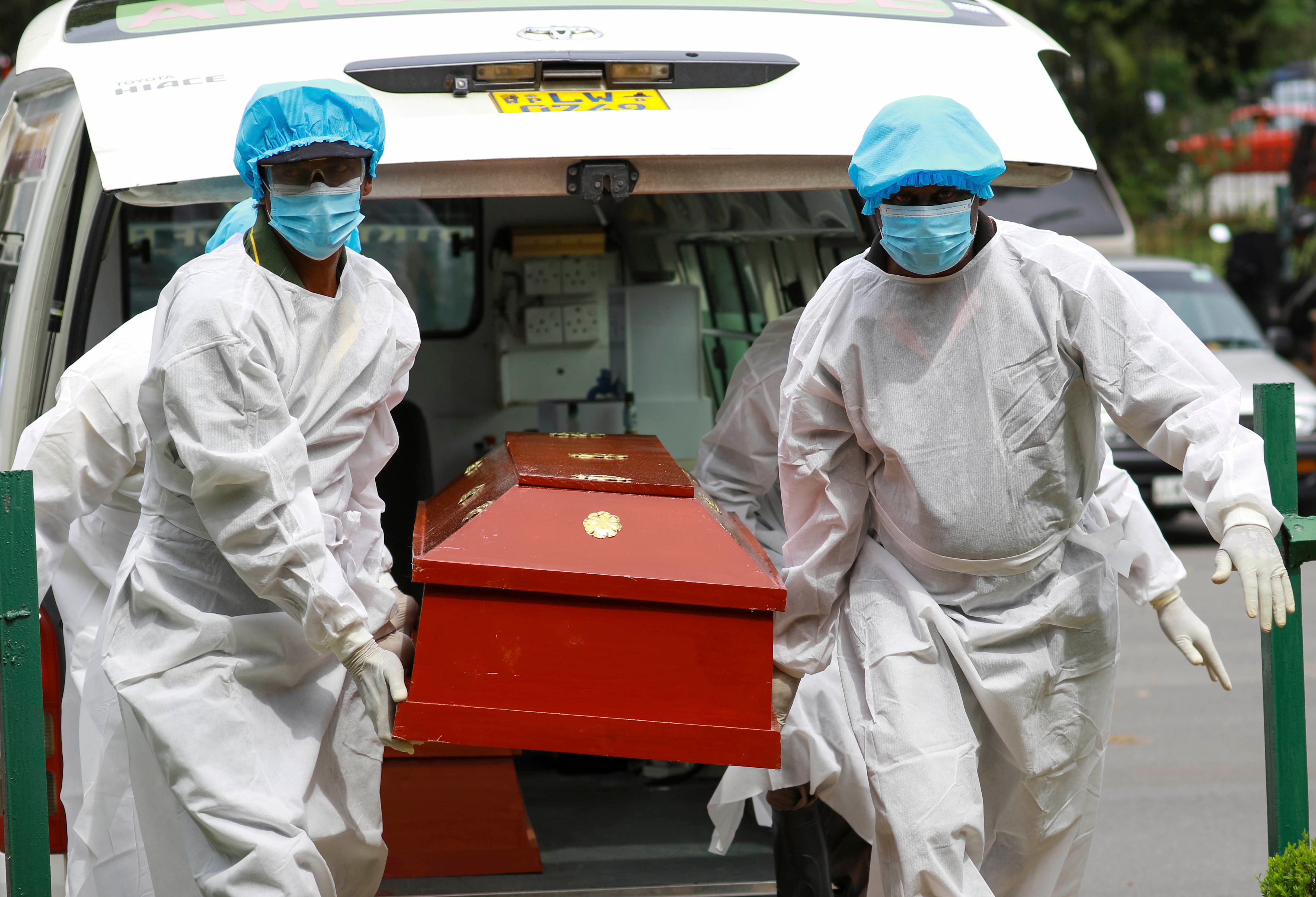 2021asia_sri_lanka_covid_cremations