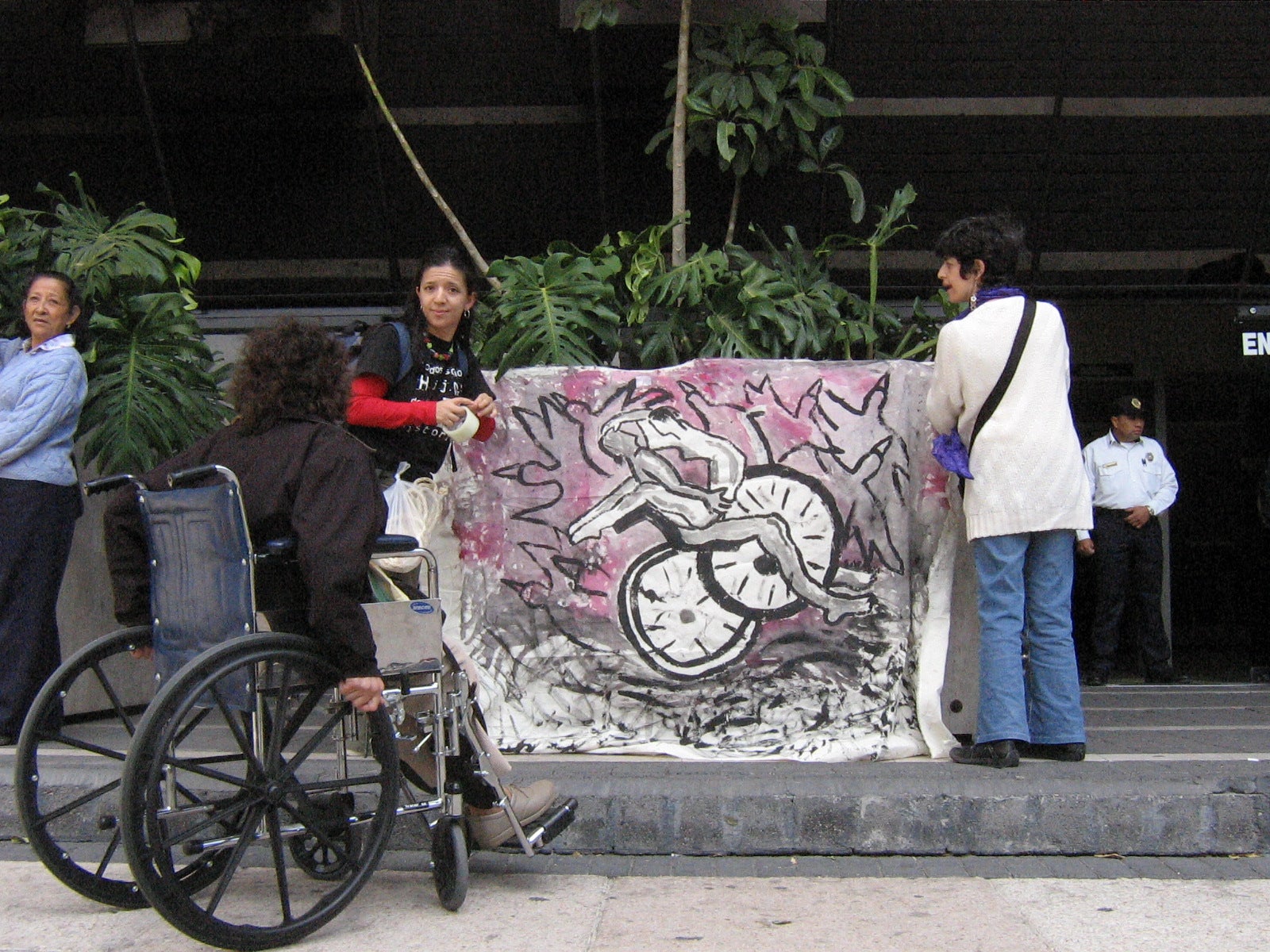 Marite Fernández and disability rights adovocates demonstrate before the Mexican Senate demanding the right to full legal capacity, Mexico City, Mexico, 2007. 