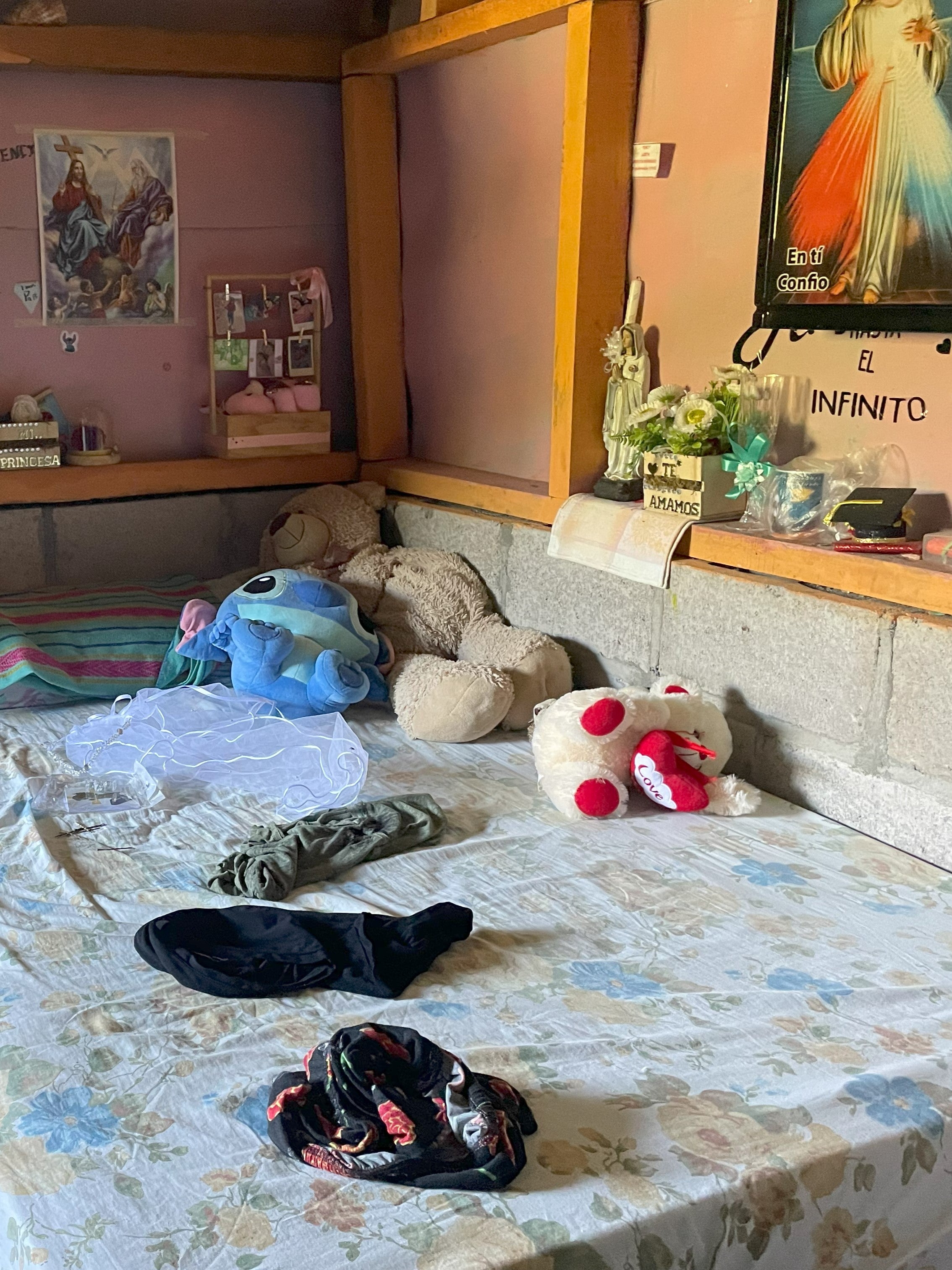 A child's bedroom
