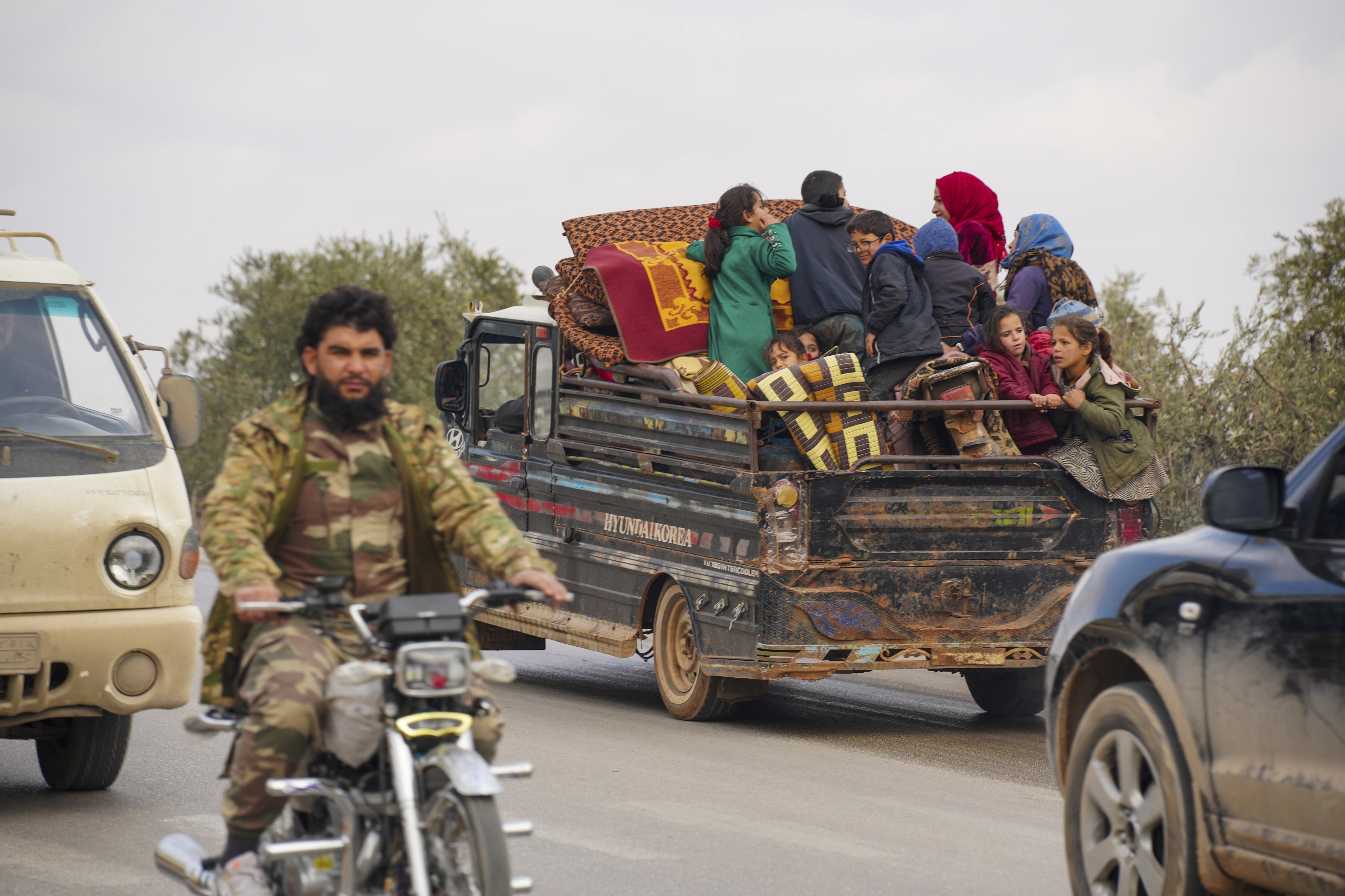 Hundreds of families have fled the eastern countryside of Idlib and western Aleppo, Syria, November 27, 2024. 