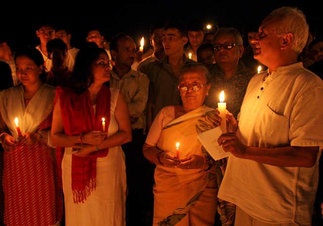Kanak Mani Dixit speaks to people gathered in support of a ceasefire announcement in Kathmandu, Nepal on September 3, 2005.
