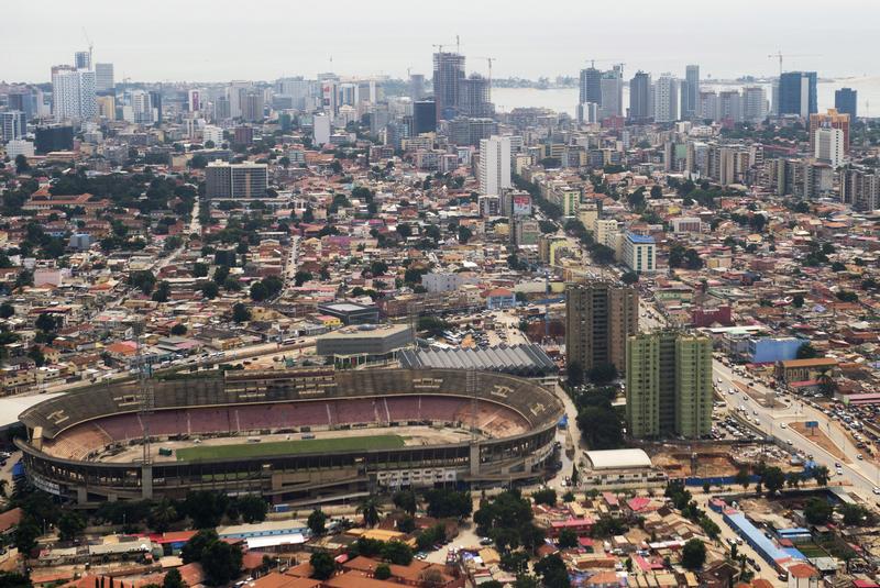 Vista de Luanda, Angola, onde grupos estão a planear um protesto a favor do direito a interrupção voluntária da gravidez, no dia 18 de Maço de 2017. © 2014 Reuters 