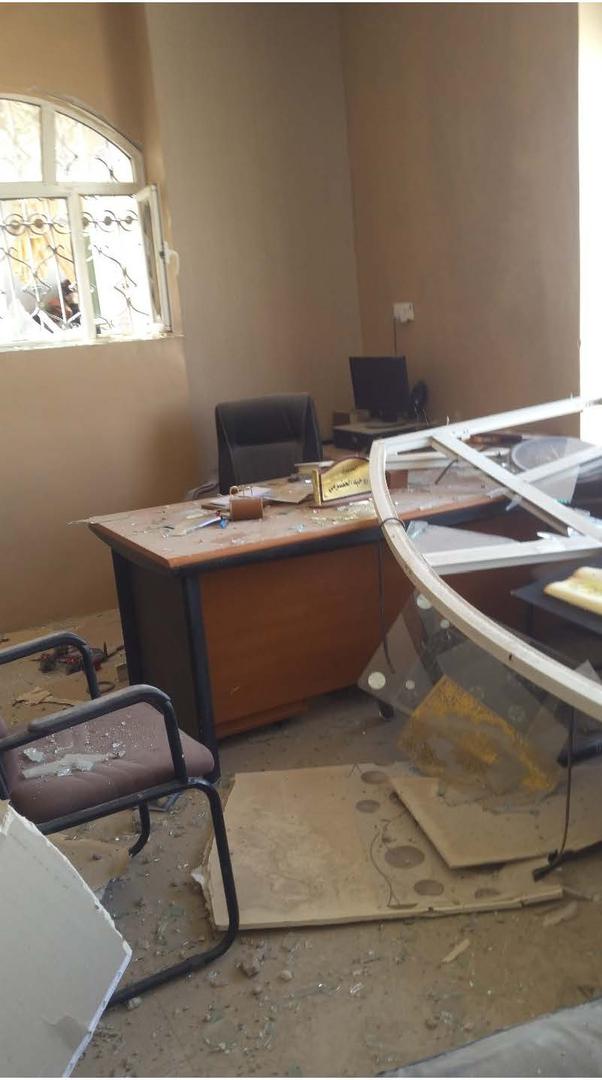 201905mena_yemen_office