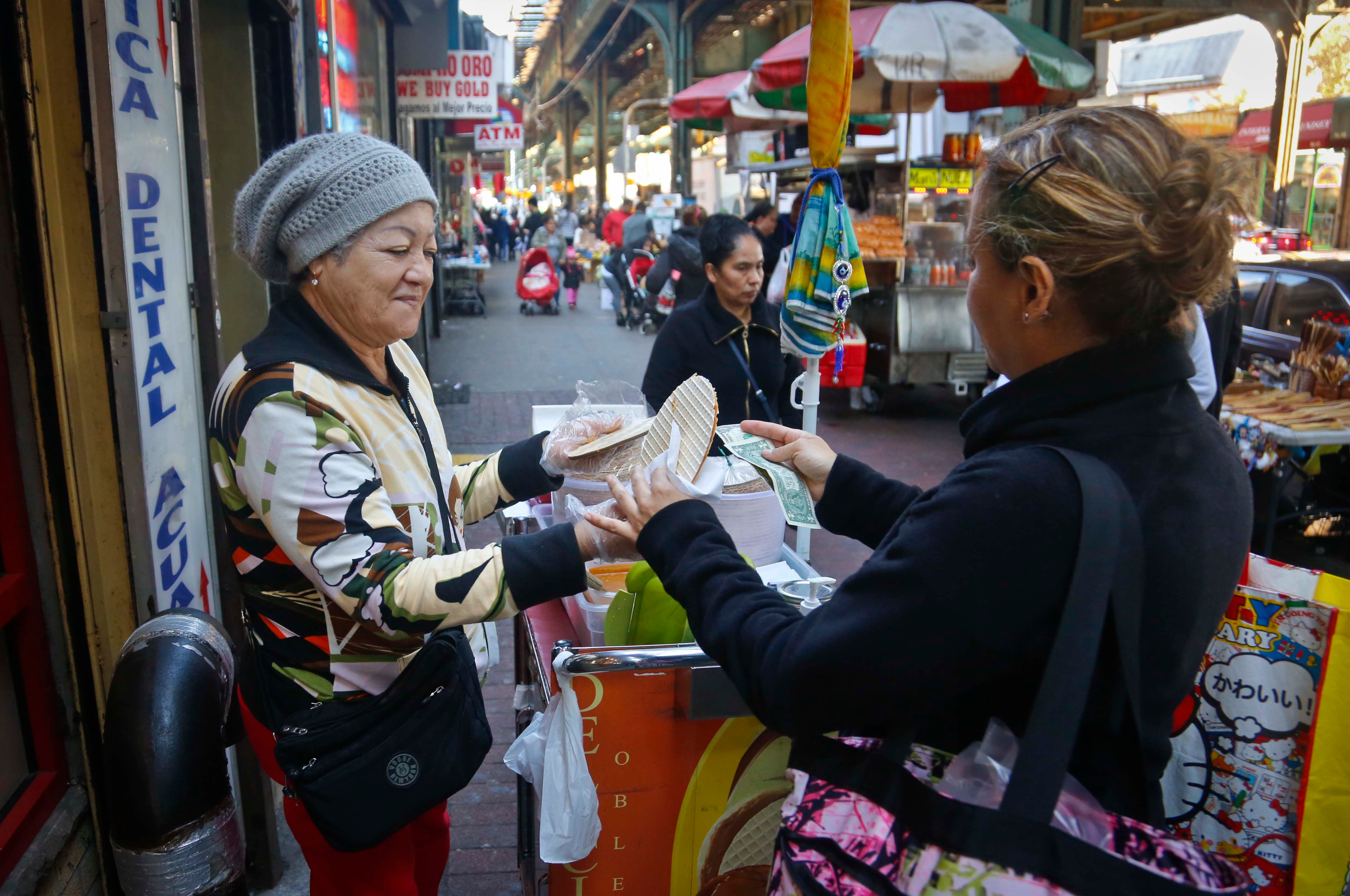 202004bhr_coronavirus_streetvendors