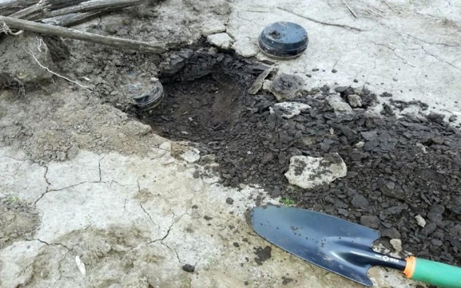 PMN-4 antipersonnel mine