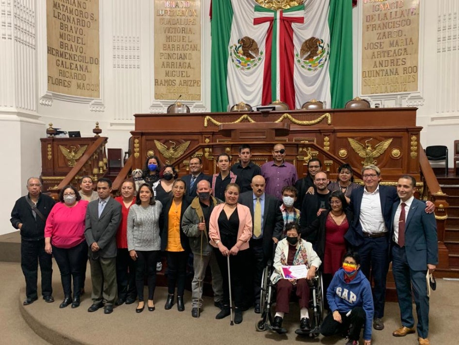 c589b908-0c2a-4789-bce8-1f84ccc515c8