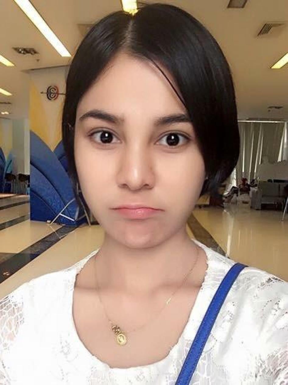 Naritsarawan Kaewnopparat faces defamation and computer crime charges for publishing online details of army torture of her uncle.