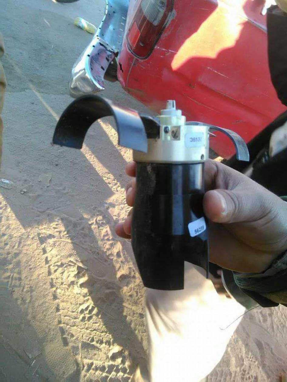 Submunição de um foguete tipo cluster ASTROS II encontrado na cidade de Saada em 7 de dezembro de 2016.