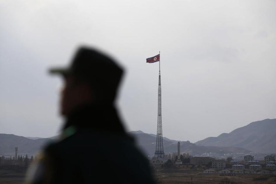 201706Asia_NorthKorea_FlagNK