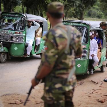 202205asia_bangladesh_coxsbazar_checkpoint