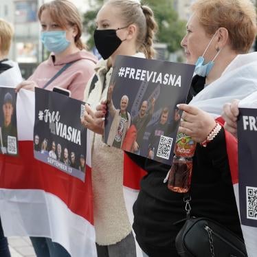 Solidarity action with Viasna’s imprisoned human rights defenders in Warsaw.