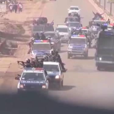 The Democratic Republic of Congo’s government deployed security forces across Lubumbashi on December 11, 2018 to block the free movement of opposition presidential candidate Martin Fayulu and his supporters, killing at least five people and wounding dozen