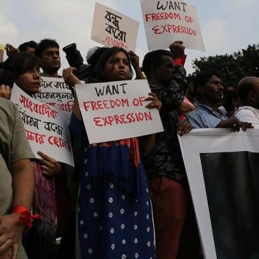 201904asia_bangladesh_journalists_media