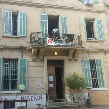 Bâtiment du diocèse de Marseille, où vivent actuellement environ 320 personnes migrantes, dont des familles et environ 170 enfants migrants non accompagnés, Marseille, France, octobre 2019.